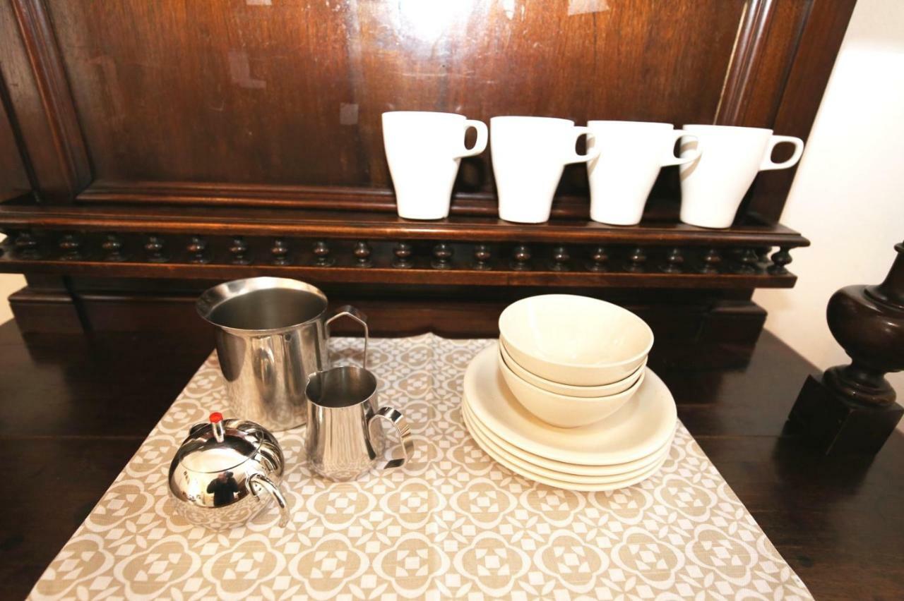 Cortile Del Forno Nel Centro Storico Apartment อาโรนา ภายนอก รูปภาพ