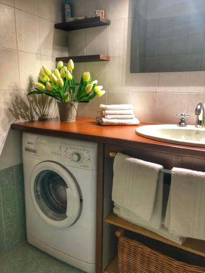 Cortile Del Forno Nel Centro Storico Apartment อาโรนา ภายนอก รูปภาพ